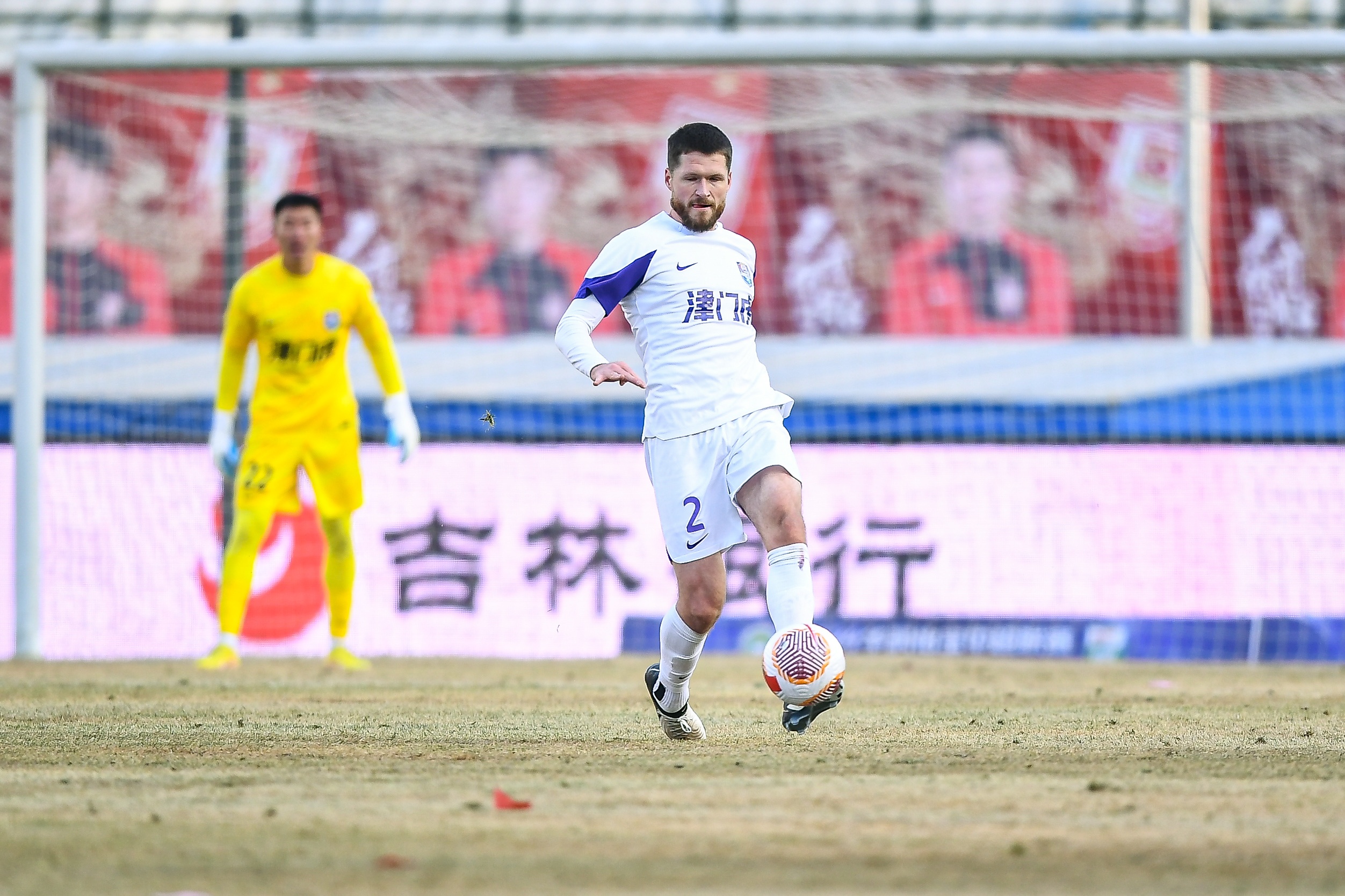  津門虎舊將亞冠對(duì)決格蘭特勝出，津媒：他離開(kāi)津門虎因存?zhèn)‰[患