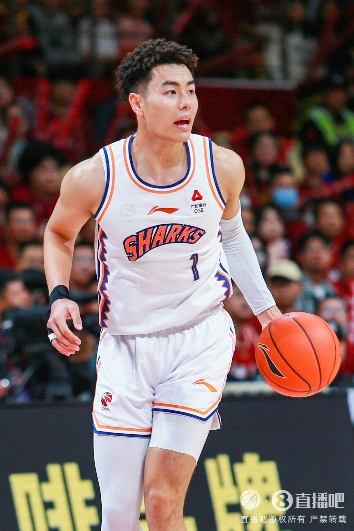  狀態(tài)火熱！李添榮15投10中&三分12中7 得到28分3板2助