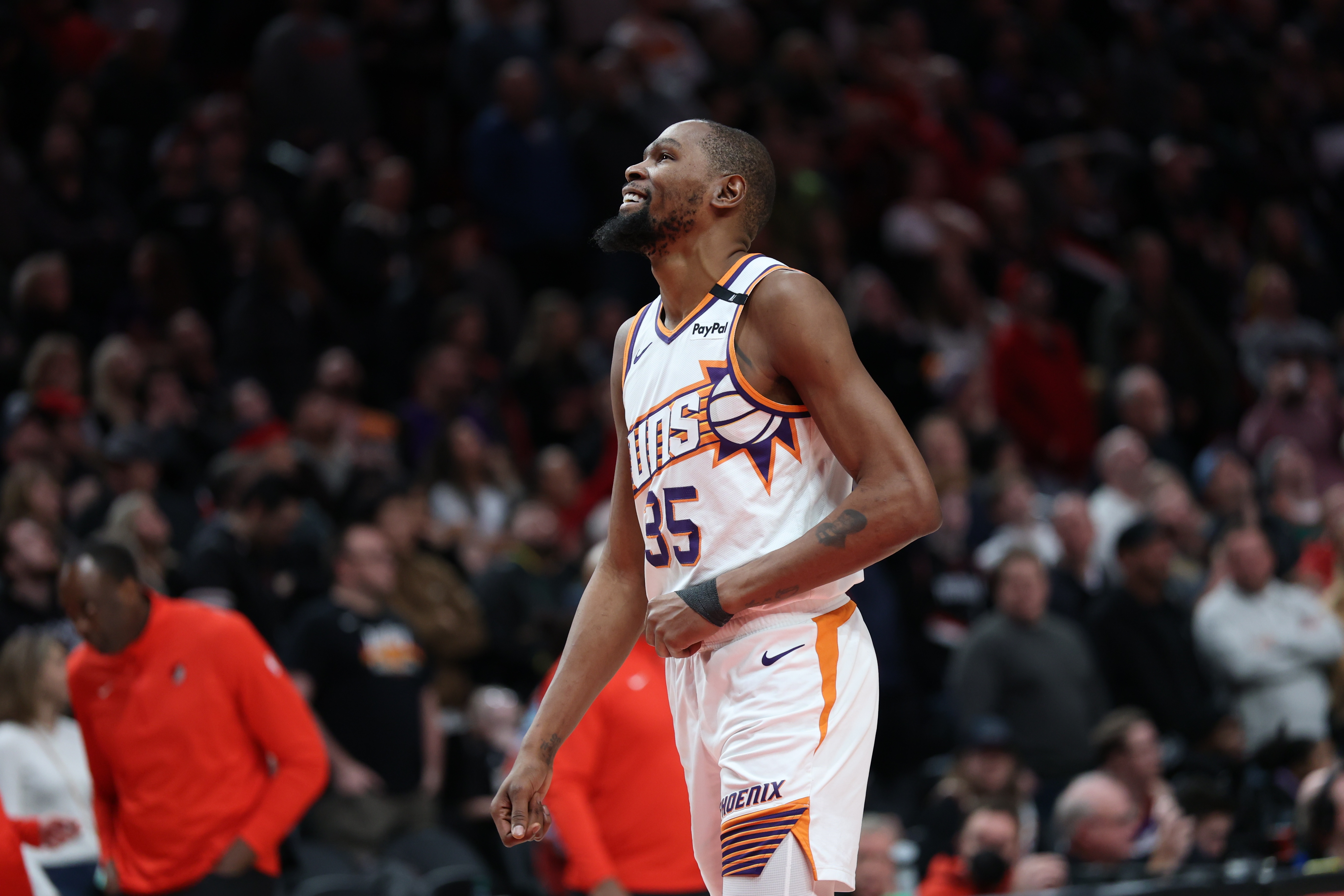  歷史第八位3萬分先生！KD：能和他們一起被提及說明我在做對的事