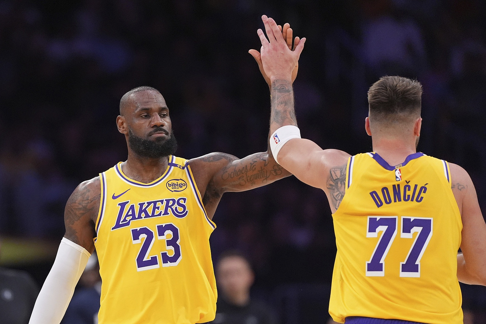  ESPN只聊湖勇？A-史密斯：巴克利是媒體人但根本不懂人們愛看什么